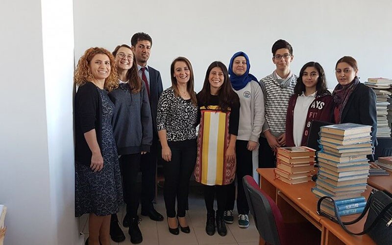 Çağın Göz Hastanesi, Kitap Kampanyasında İkinci Bağışı Darıca Fen Lisesi’ne Yaptı